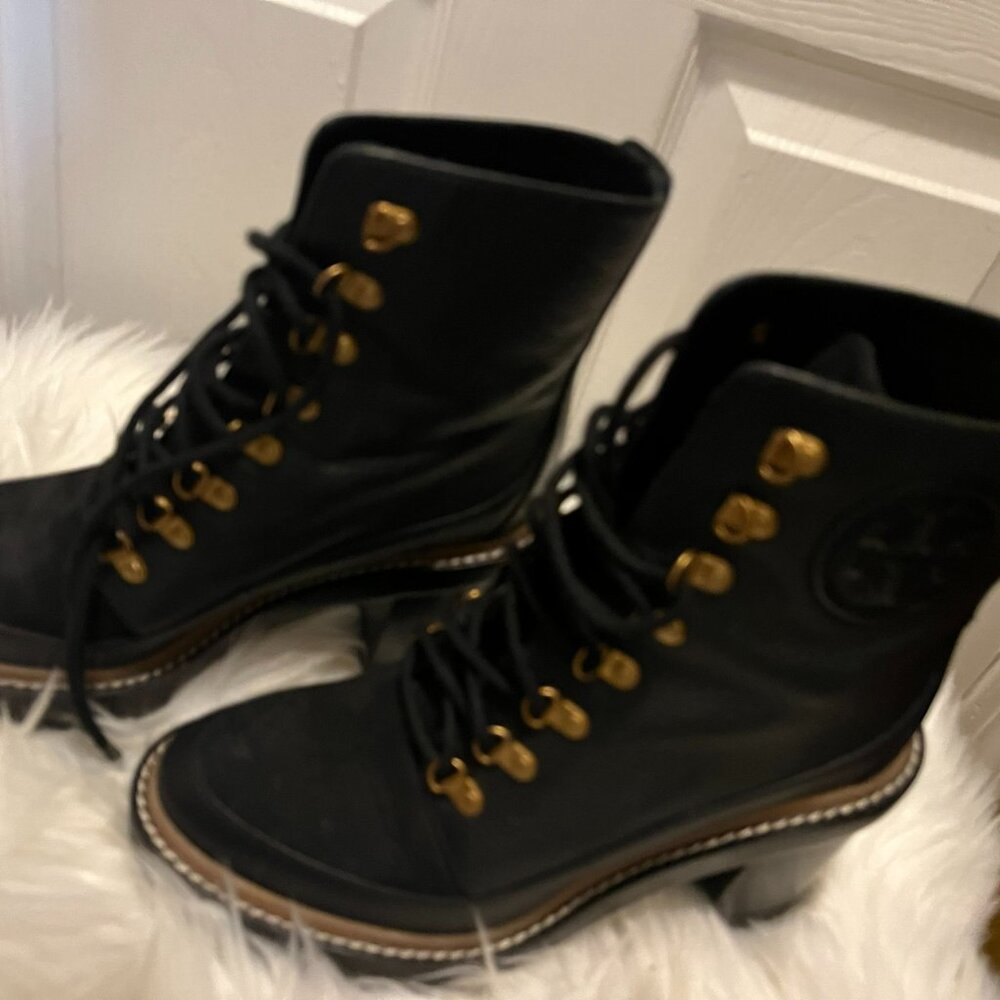 Tory Burch Miller Lug Lace-Up Boots Black Size 7.5